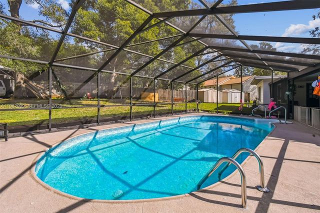 25309 Carnoustie Drive, Sorrento, FL 32776