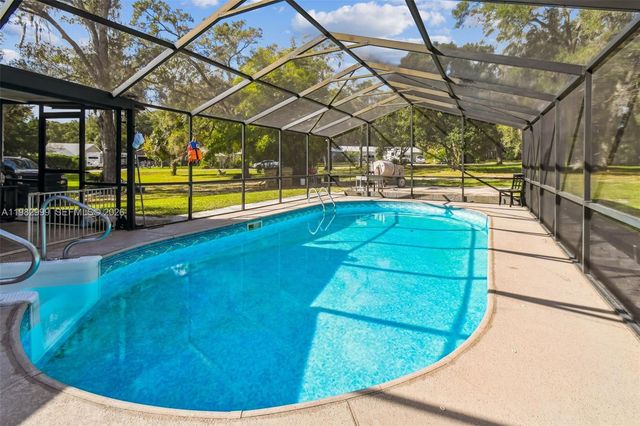 25309 Carnoustie Drive, Sorrento, FL 32776