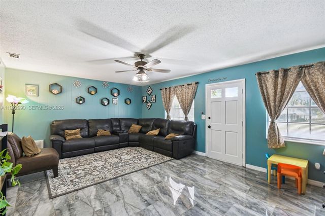 25309 Carnoustie Drive, Sorrento, FL 32776