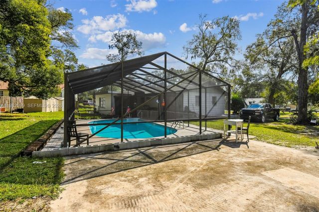 25309 Carnoustie Drive, Sorrento, FL 32776