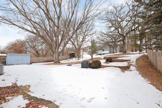 2909 109th Avenue NW, Coon Rapids, MN 55433