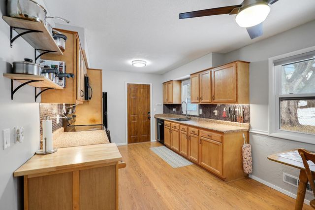 2909 109th Avenue NW, Coon Rapids, MN 55433