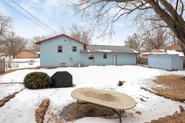 2909 109th Avenue NW, Coon Rapids, MN 55433