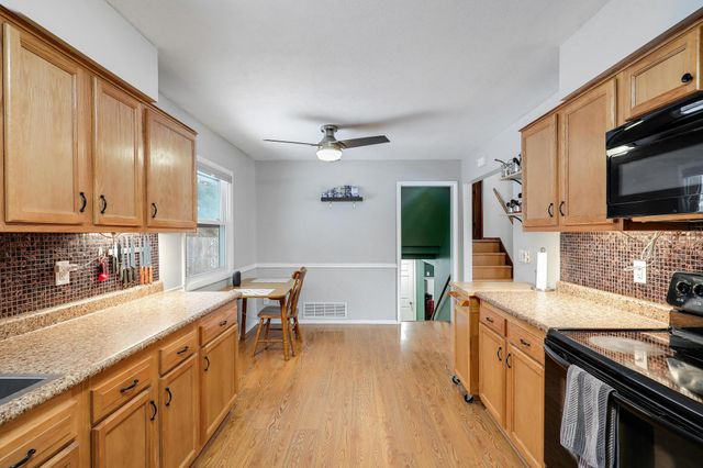 2909 109th Avenue NW, Coon Rapids, MN 55433