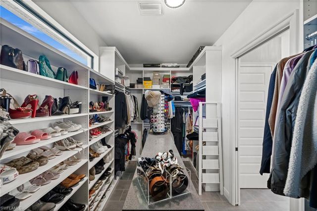 2818 Old Burnt Store RD N, Cape Coral, FL 33993