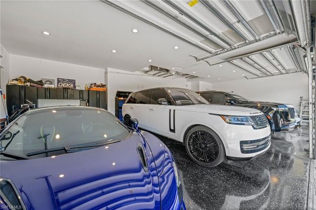 2818 Old Burnt Store RD N, Cape Coral, FL 33993