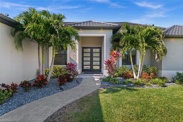 2818 Old Burnt Store RD N, Cape Coral, FL 33993