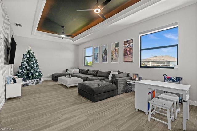 2818 Old Burnt Store RD N, Cape Coral, FL 33993