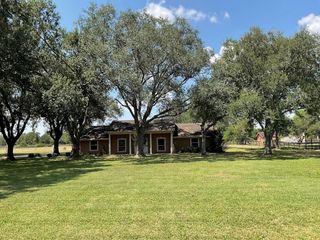 2323 Stevenson Road CR391, Pearland, TX 77581