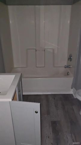 1200 N Euclid Avenue, St Louis, MO 63113