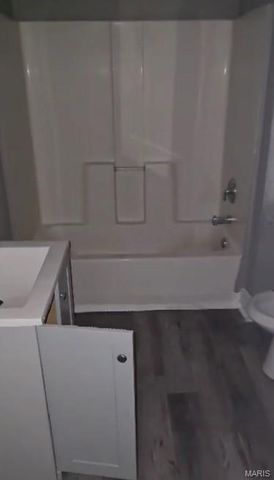 1200 N Euclid Avenue, St Louis, MO 63113