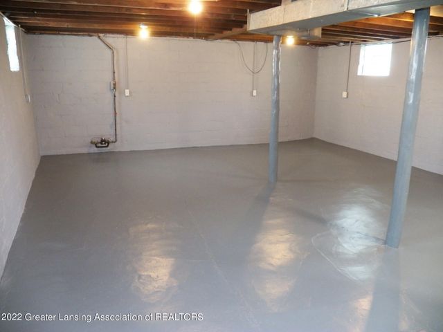 1317 N Walnut Street, Lansing, MI 48906