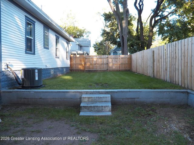 1317 N Walnut Street, Lansing, MI 48906