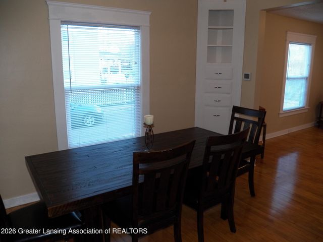 1317 N Walnut Street, Lansing, MI 48906