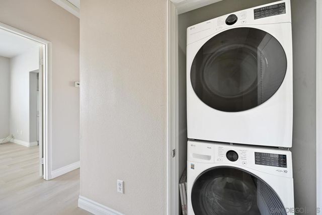 5074 Cascade Way 102, Oceanside, CA 92057