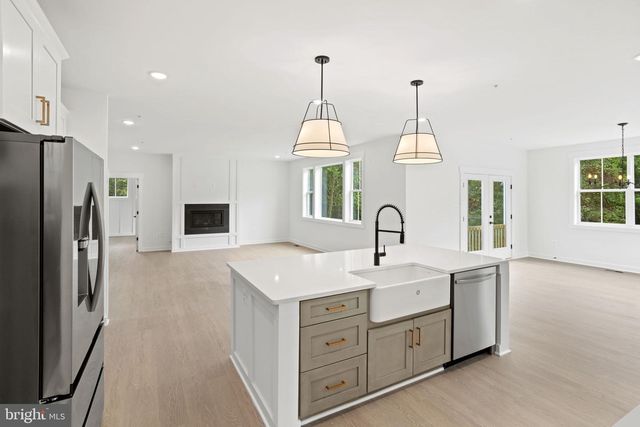 14501 PEDDICORD RD, Mount Airy, MD 21771