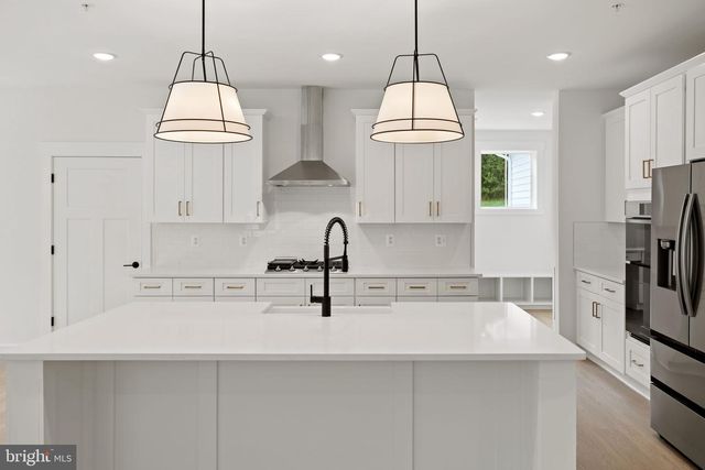 14501 PEDDICORD RD, Mount Airy, MD 21771