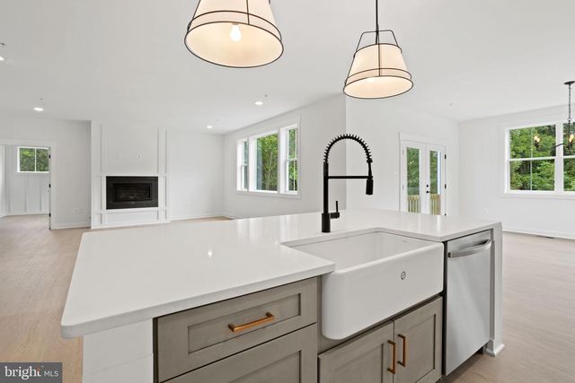 14501 PEDDICORD RD, Mount Airy, MD 21771