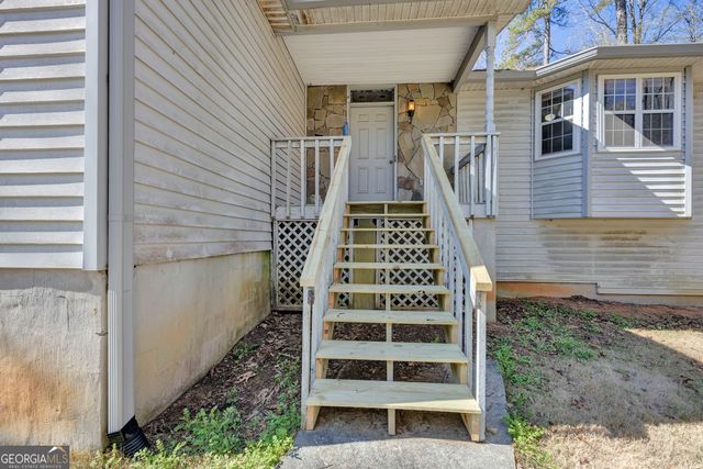 2067 Brandy Woods Drive SE, Conyers, GA 30013