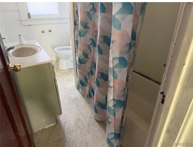 14 Thatcher Avenue, Buffalo, NY 14215