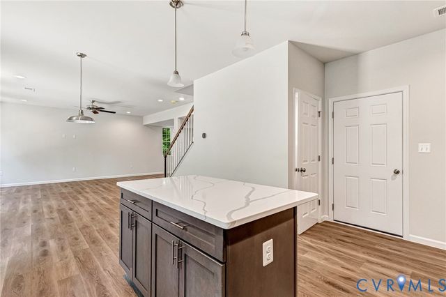 1011 Swan Ln, Ruther Glen, VA 22546