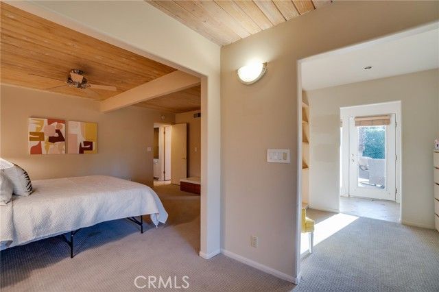 576 E Desert Holly Circle, Palm Springs, CA 92262