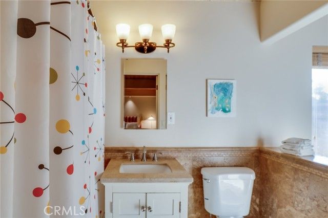 576 E Desert Holly Circle, Palm Springs, CA 92262