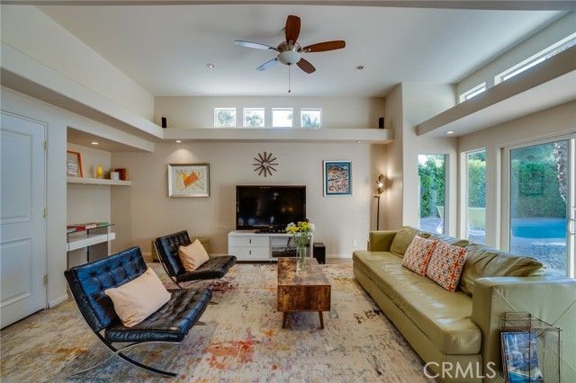 576 E Desert Holly Circle, Palm Springs, CA 92262