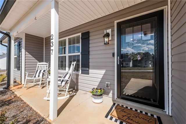 237 Kenlon Court, Madison, NC 27025