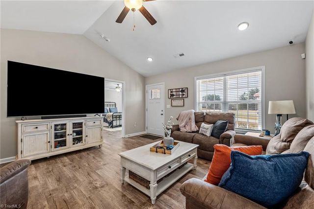 237 Kenlon Court, Madison, NC 27025