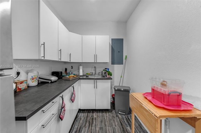 15341 SW 114th Ter, Miami, FL 33196
