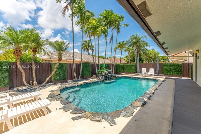 15341 SW 114th Ter, Miami, FL 33196