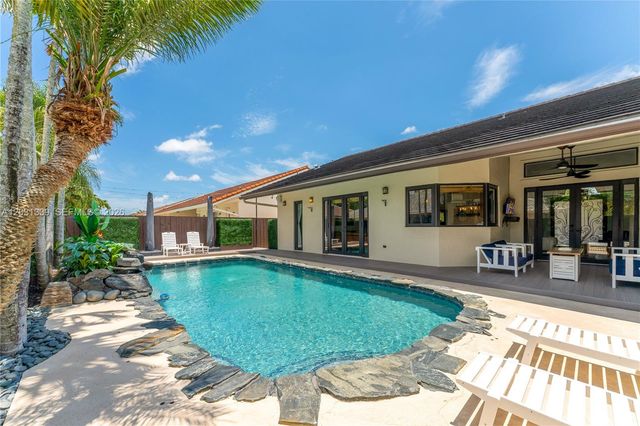 15341 SW 114th Ter, Miami, FL 33196