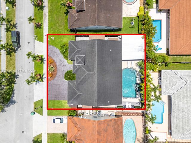 15341 SW 114th Ter, Miami, FL 33196