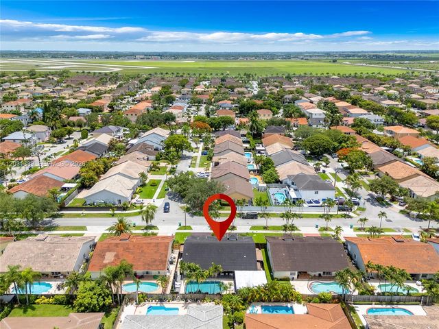 15341 SW 114th Ter, Miami, FL 33196