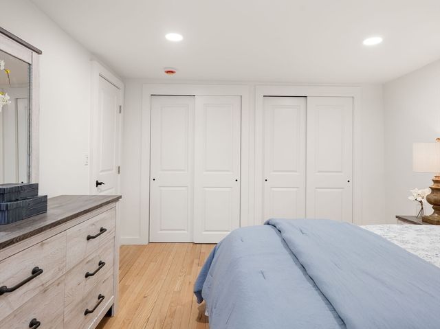 241 Mashapaug Rd, Holland, MA 01521