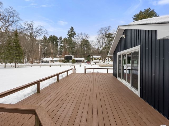 241 Mashapaug Rd, Holland, MA 01521