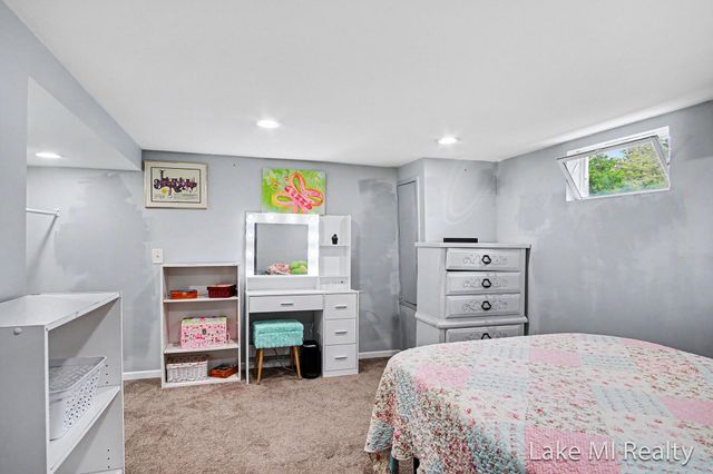 3639 Burlingame Avenue Sw, City Of Wyoming, MI 49509