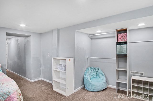 3639 Burlingame Avenue Sw, City Of Wyoming, MI 49509