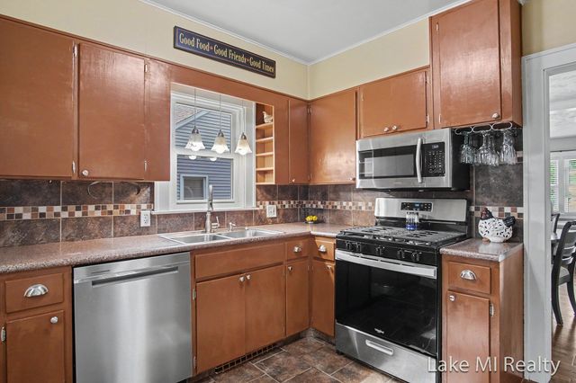 3639 Burlingame Avenue Sw, City Of Wyoming, MI 49509