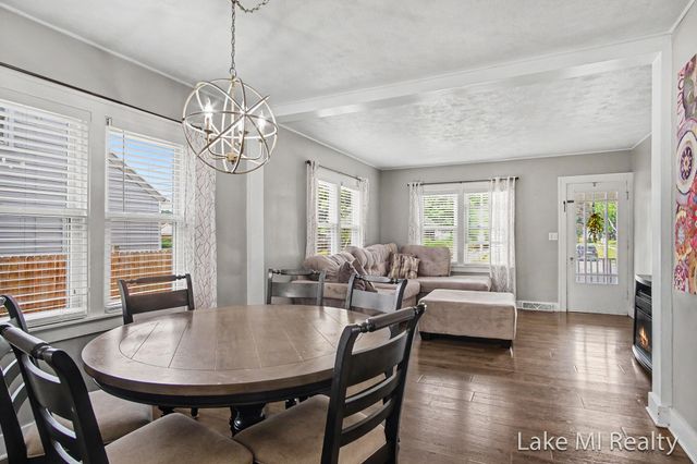 3639 Burlingame Avenue Sw, City Of Wyoming, MI 49509