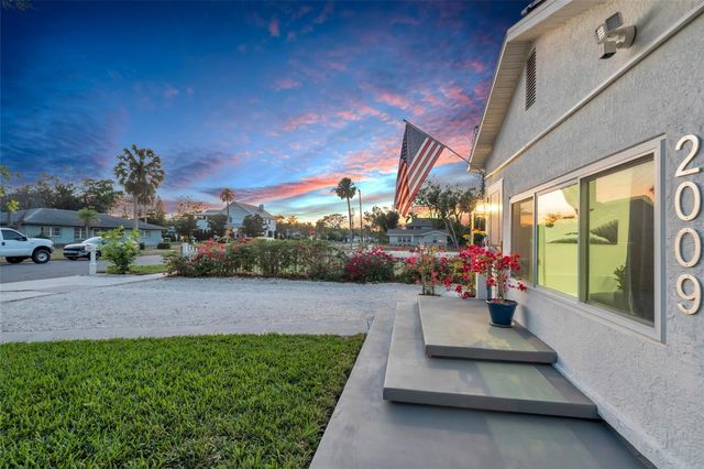 2009 1ST AVENUE E, Bradenton, FL 34208