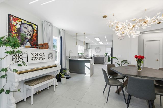 2009 1ST AVENUE E, Bradenton, FL 34208