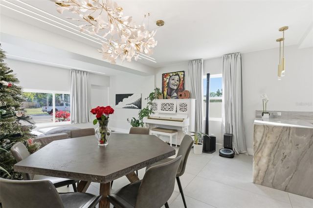 2009 1ST AVENUE E, Bradenton, FL 34208