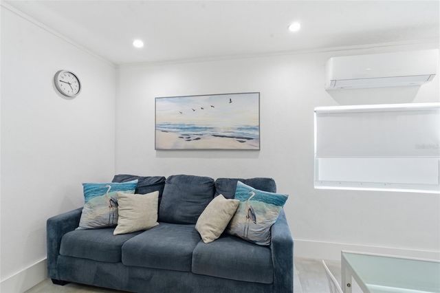 2009 1ST AVENUE E, Bradenton, FL 34208