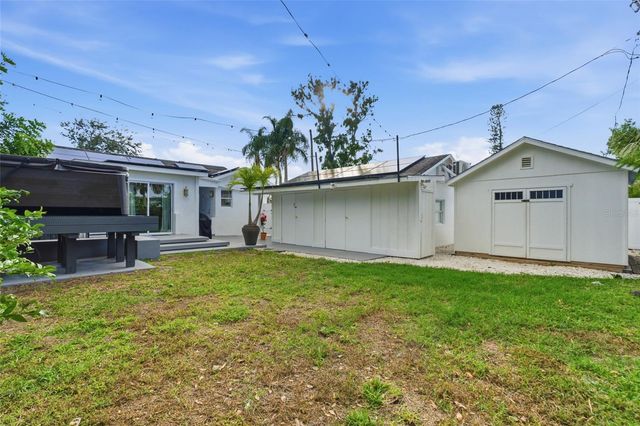 2009 1ST AVENUE E, Bradenton, FL 34208