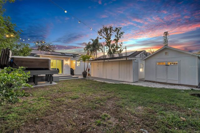 2009 1ST AVENUE E, Bradenton, FL 34208