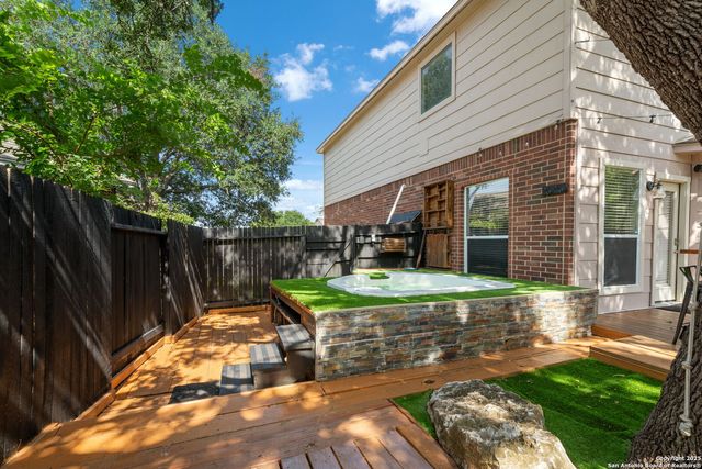 1514 Crescent, San Antonio, TX 78258