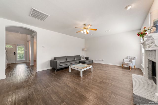 1514 Crescent, San Antonio, TX 78258