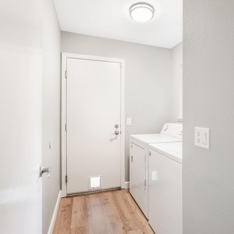 1732 Bridgecreek Dr, Sacramento, CA 95833